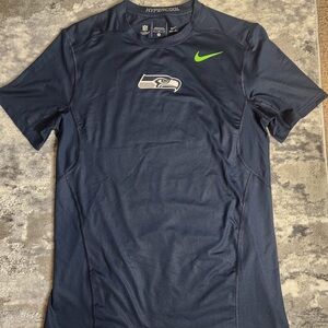Nike Pro-Combat Hypercool Seahawks ‘On Field’ Dri—Fit Shirt